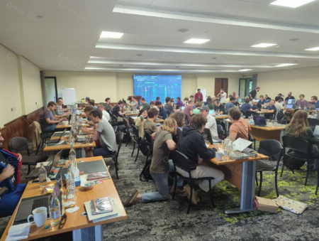 优化以太坊网络无需许可与去中心化的近期及中期发展前景